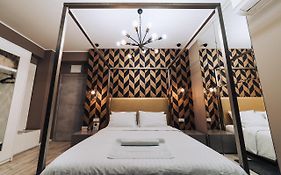 Urbanista Hotel&Bar